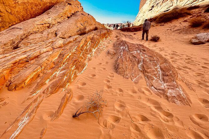 6hr Valley of Fire, Hoover Dam, Boulder City Tour from Las Vegas - Valley of Fire at Sunset: Elephant Rock and Fire Wave