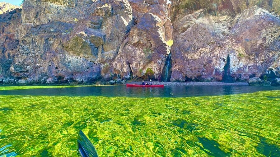 From Las Vegas: Hoover Dam Kayak Trip with 6 Hot Springs - From Willow Beach to the Hoover Dam base: getting set up right