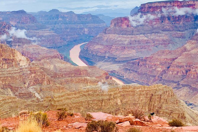 Grand Canyon Tour in Spanish with Skywalk and Hoover Dam included - Morning Pickup and a 14-Person Ride That Feels Personal