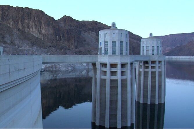 Grand Canyon West, Hoover Dam and Seven Magic Mountains & LV Sign - Hoover Dam: a short stop with big payoff