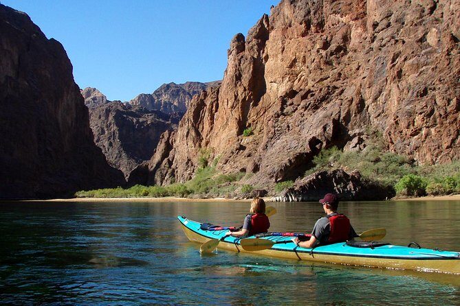 Hoover Dam & Black Canyon Full-Day Guided Kayak Tour - Willow Beach finish: bathrooms, refreshments, and a clean end
