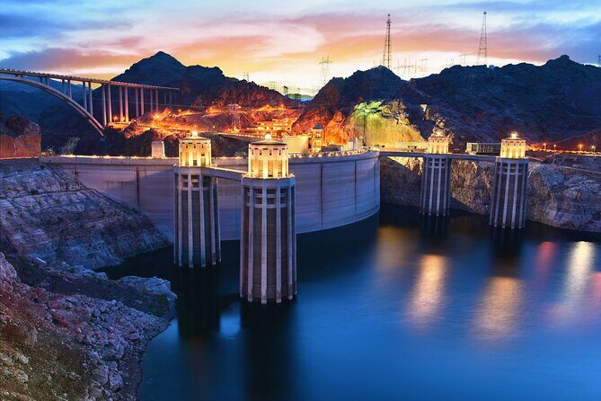 Hoover Dam Bridge Walk + Red Rock Canyon Combo Tour - Getting Picked Up: What Early Morning Feels Like on the Strip