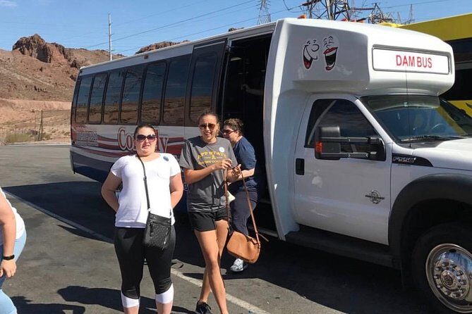 Hoover Dam Comedy Tour with Lunch and Comedy Club Tickets - Boulder City Interlude: Dingbat Houses and a Real Break