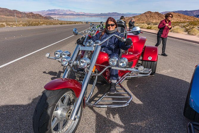 Hoover Dam Guided Trike or Slingshot Tour - Hoover Dam overlook stop: great photos, but plan your time