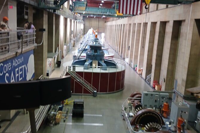 Hoover Dam Powerhouse Tour - Guides and the local touch: when Benson is your driver