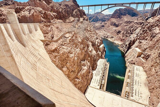 Hoover Dam Small Group Express Tour from Las Vegas - Stop 4: Hemenway Park in Boulder City and Wildlife Time