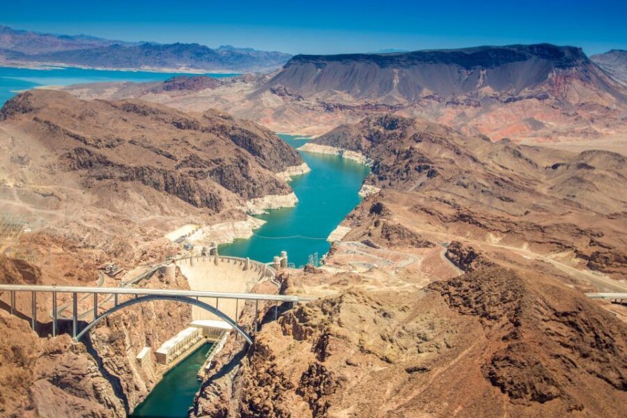 LA: 2-Day Las Vegas Tour with Hoover Dam & Accommodation - Day 1: Los Angeles to Las Vegas via Death Valley