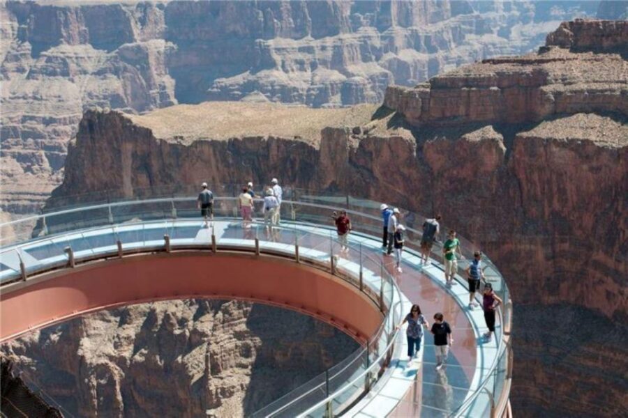 Las Vegas: Grand Canyon & Hoover Dam Tour & Skywalk Option - Hoover Dam Photo Stops: Why You Go So Early