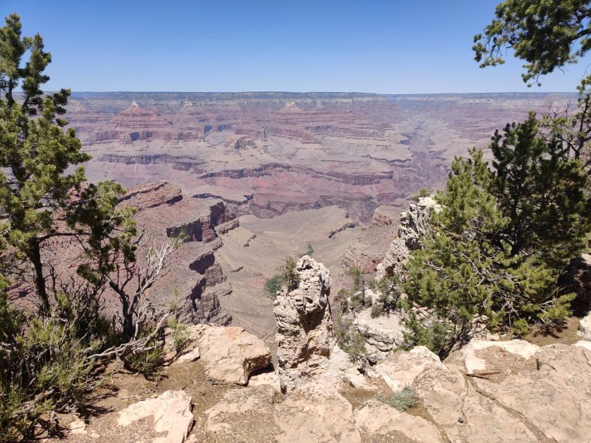 Las Vegas: Grand Canyon National Park, Hoover Dam, Route 66 - The rest stops and the long-drive reality check