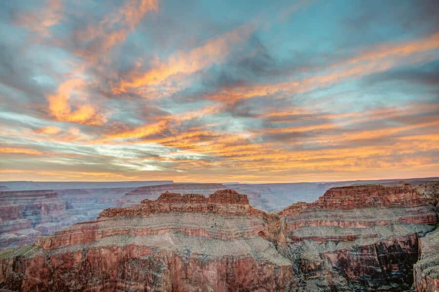 Las Vegas: Grand Canyon West, Hoover Dam & Optional Skywalk - Hoover Dam: the engineering contrast you didn’t know you needed