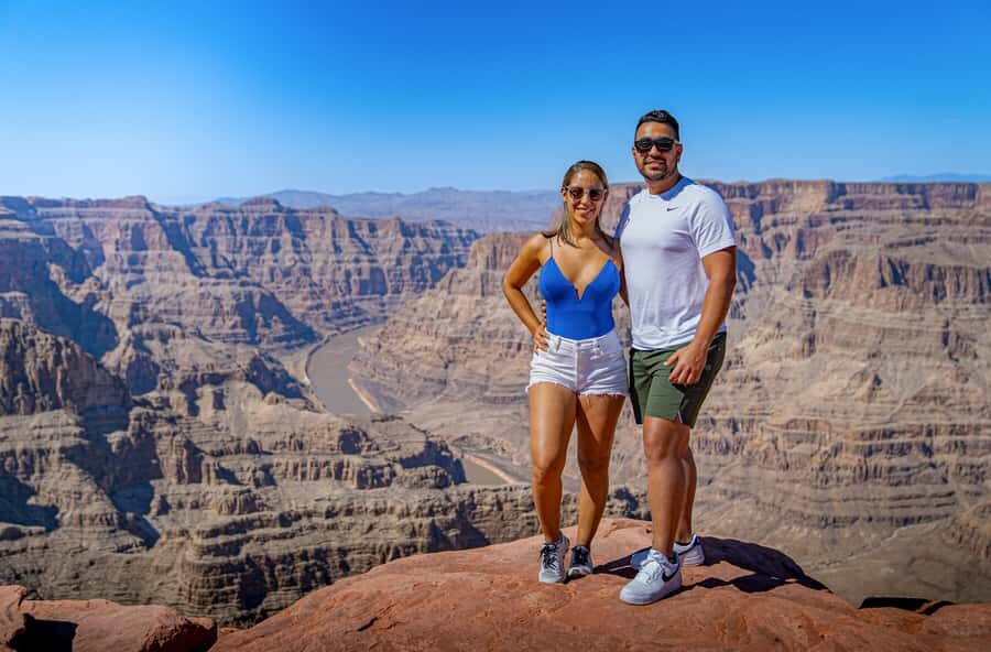 Las Vegas: Grand Canyon West, Hoover Dam & Optional Skywalk - VIP bus access at Grand Canyon West: skip the visitor-center bottleneck