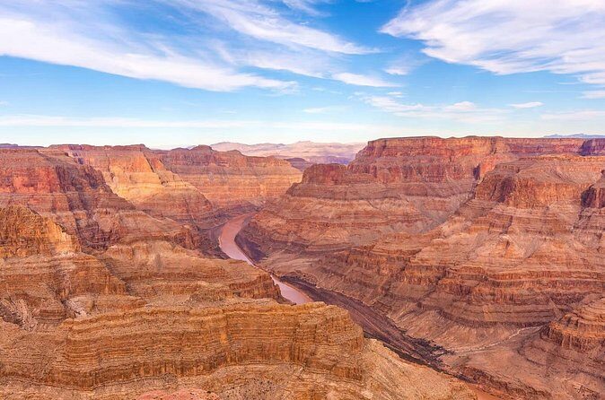 LAS VEGAS: Grand Canyon West Rim and Hoover Dam TOUR - Tour size, comfort, and the “big day” feel