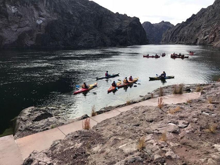 Las Vegas: Hoover Dam and Colorado River Full-Day Kayak Tour - Sandy Beach and Willow Beach: photo time, rest time, and river drama