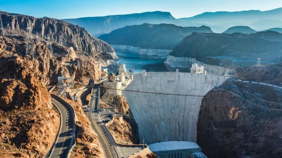 Las Vegas: Hoover Dam Tunnels & Power Plant Tour - From hotel pickup to dam access without the headache