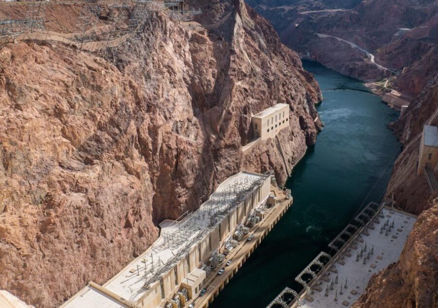 Las Vegas: Hoover Dam, Valley of Fire, Boulder City Day Tour - Valley of Fire: walking among red sandstone and stopping for the good spots