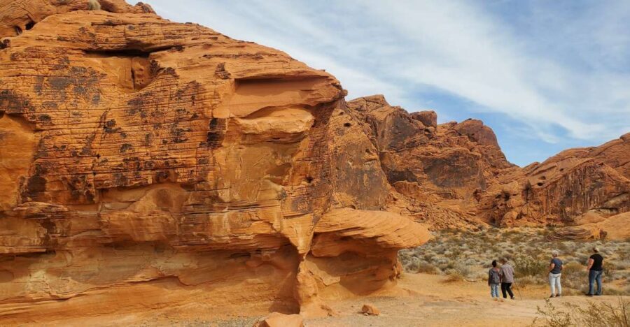 Las Vegas: Hoover Dam & Valley of Fire Day Trip with Brunch - The O’Callaghan–Tillman Memorial Bridge: where the dam finally looks huge