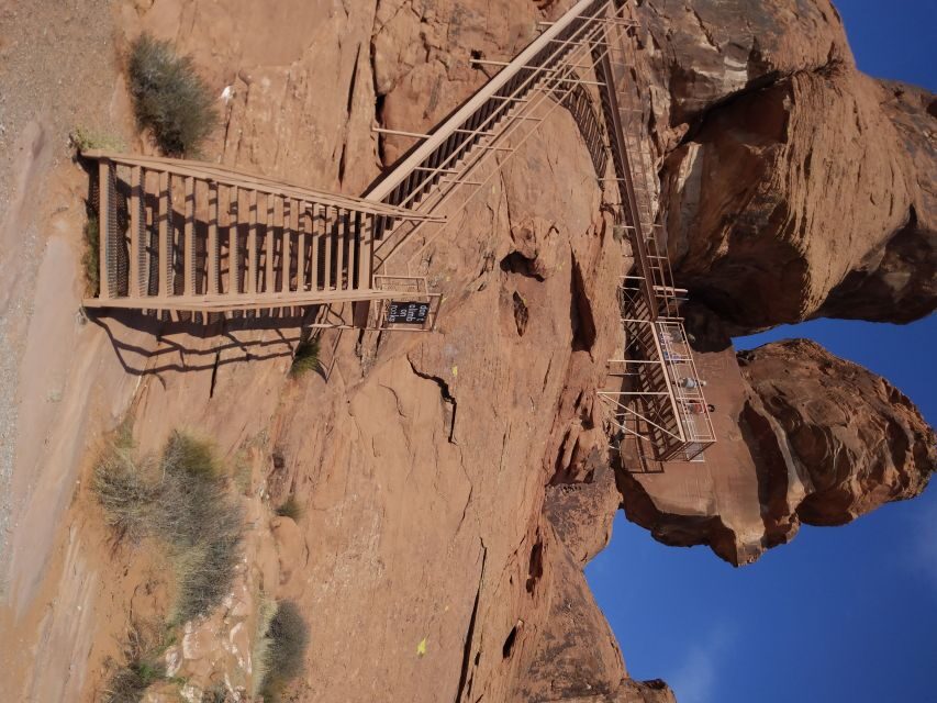 Las Vegas: Hoover Dam & Valley of Fire Day Trip with Brunch - Hoover Dam Museum: the fastest way to make the dam more than a postcard