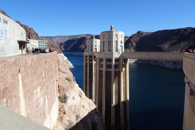 Private Hoover Dam and Valley of Fire Combo Tour with Brunch - Hotel pickup + a private day schedule that keeps you moving (without feeling rushed)
