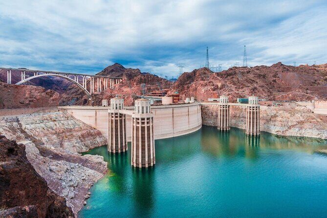 Small Group Grand Canyon, Hoover Dam, 7 Magic Mountains VIP Tour - Key moments that make this tour feel worth it