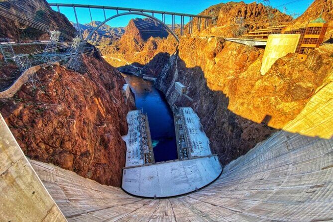 Small Group Grand Canyon, Hoover Dam, 7 Magic Mountains VIP Tour - A VIP day that strings together Hoover Dam and Grand Canyon West