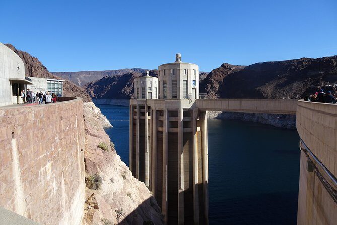 Small Group Hoover Dam, Lake Mead and Boulder City Tour - Guide and pacing: what a small group feels like with Darren