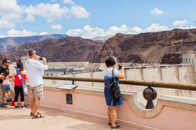 Ultimate Hoover Dam Tour from Las Vegas - Three Photo Stops on the Way: Las Vegas Sign, Lake Mead, Hoover Dam Bypass